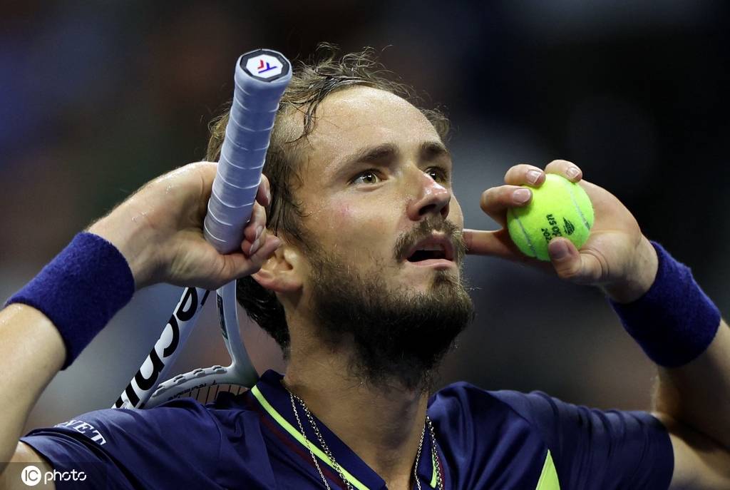 绩略显平淡 绩略显平淡