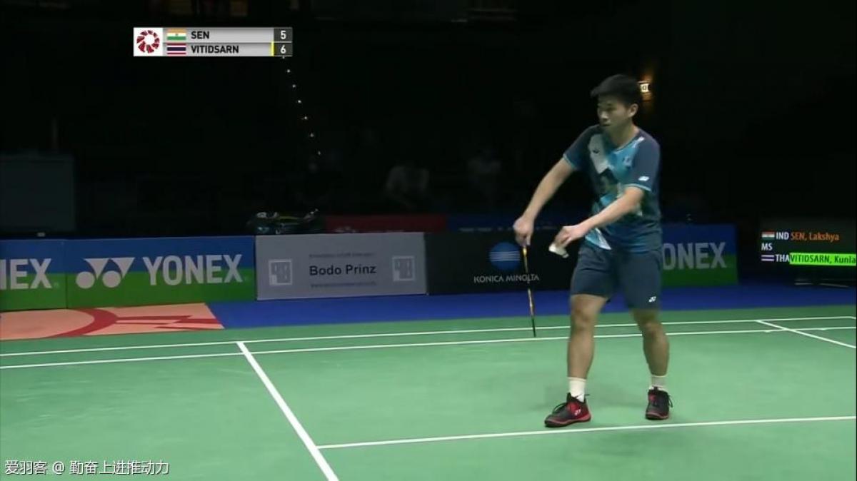 校园足球 校园足球