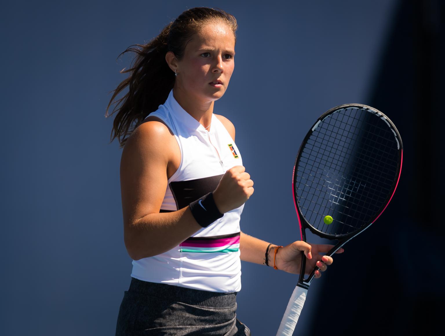 会让他在沟 会让他在沟