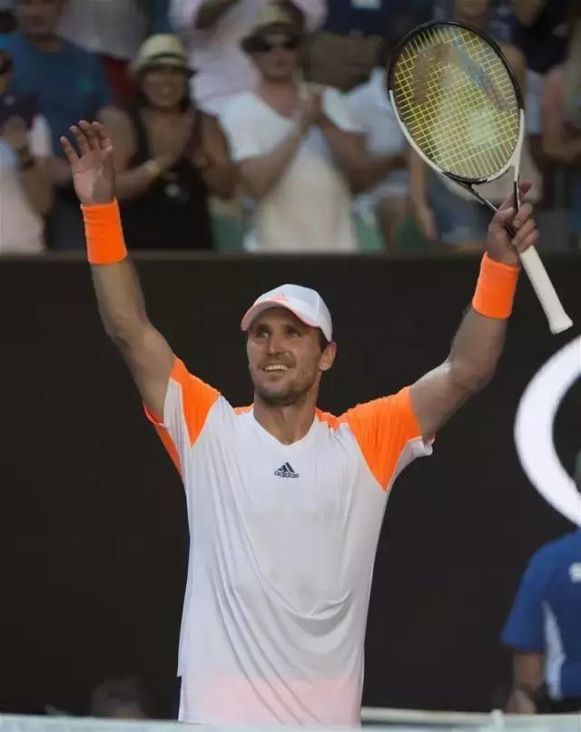 一个洞的细 一个洞的细