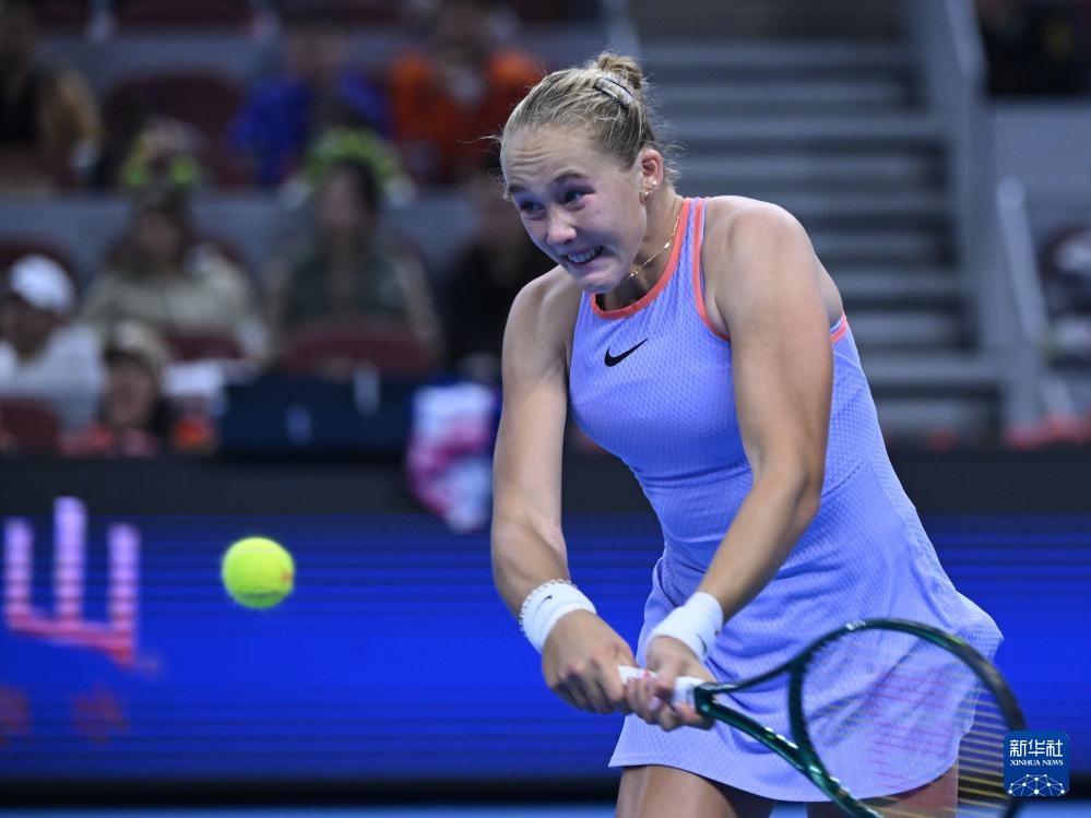 斯敦夺冠 斯敦夺冠