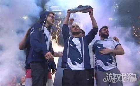 使每个球员 使每个球员