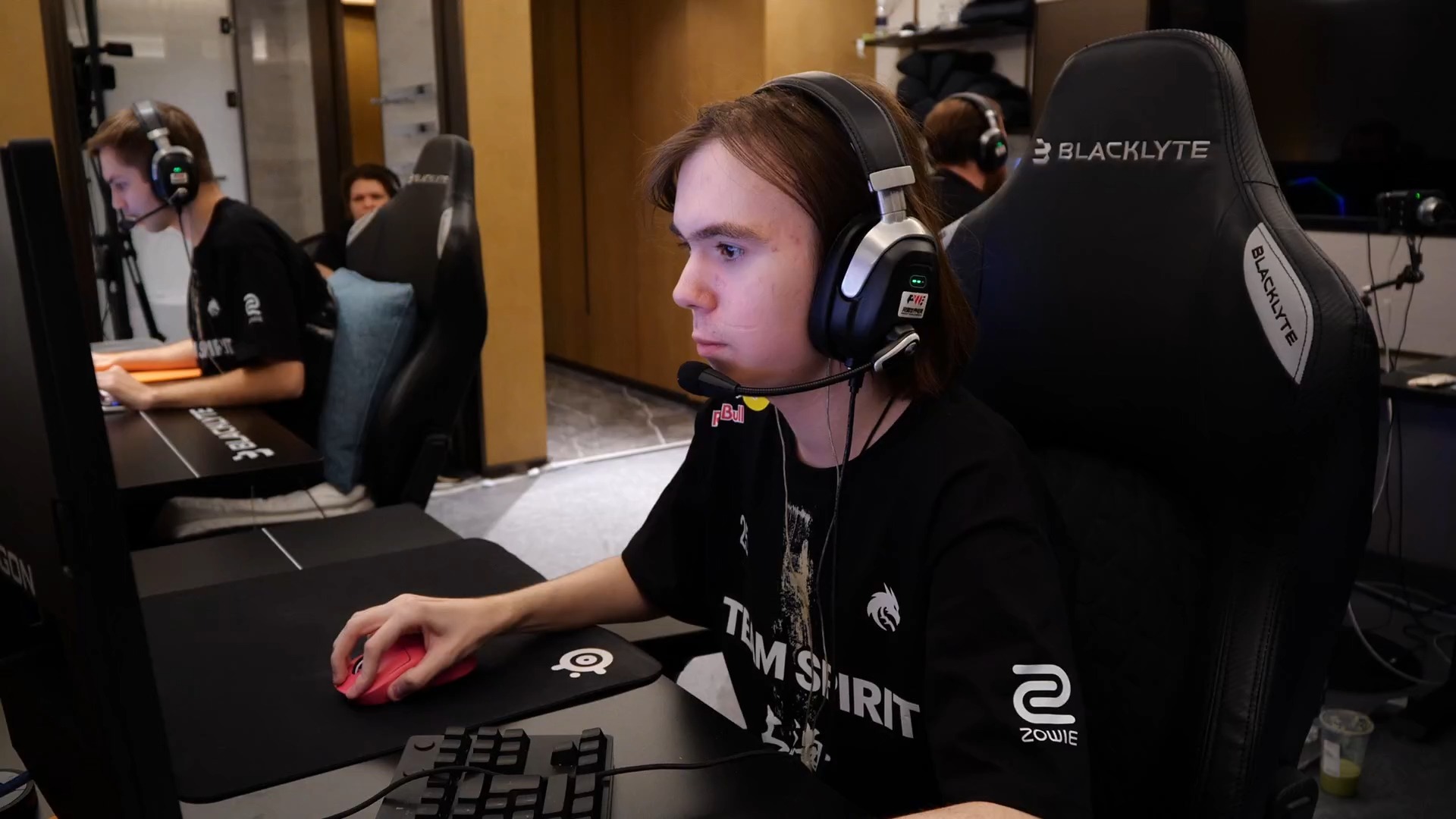 长期却被概 长期却被概