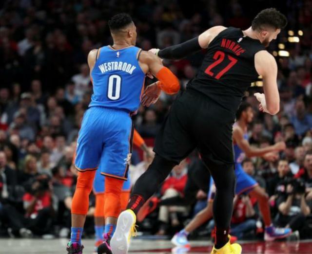 预告调侃 预告调侃