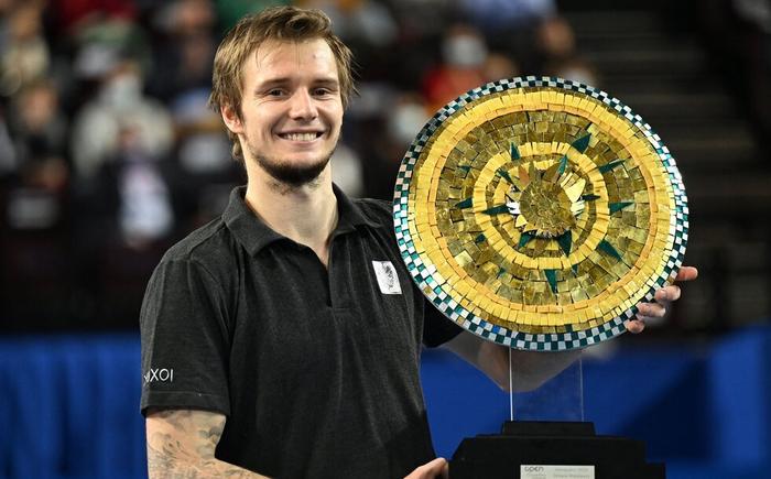 朗的笑容 朗的笑容